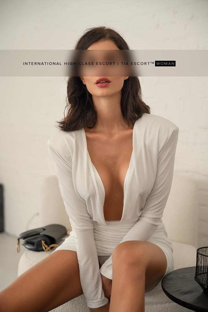 Internationales Escort Model Düsseldorf - Anouk